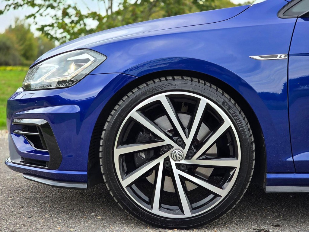 VOLKSWAGEN GOLF 2.0 TSI R 2018