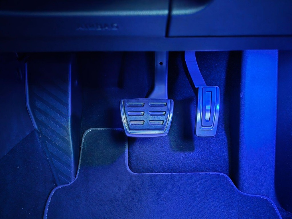 VOLKSWAGEN GOLF 2.0 TSI R 2018