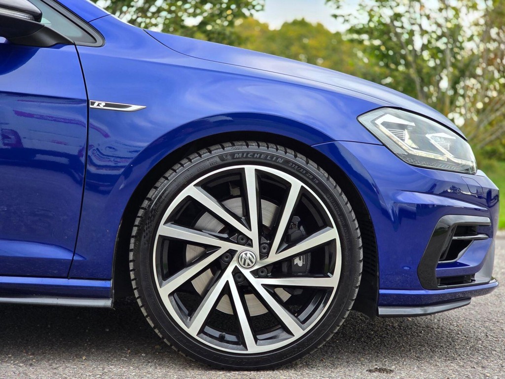 VOLKSWAGEN GOLF 2.0 TSI R 2018