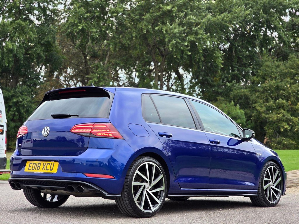 VOLKSWAGEN GOLF 2.0 TSI R 2018