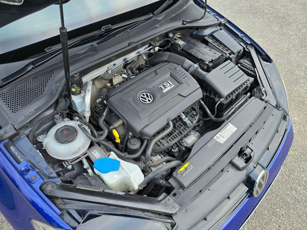 VOLKSWAGEN GOLF 2.0 TSI R 2018