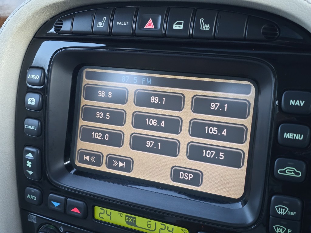 JAGUAR XJ 4.2 XJ8 Sovereign 2005