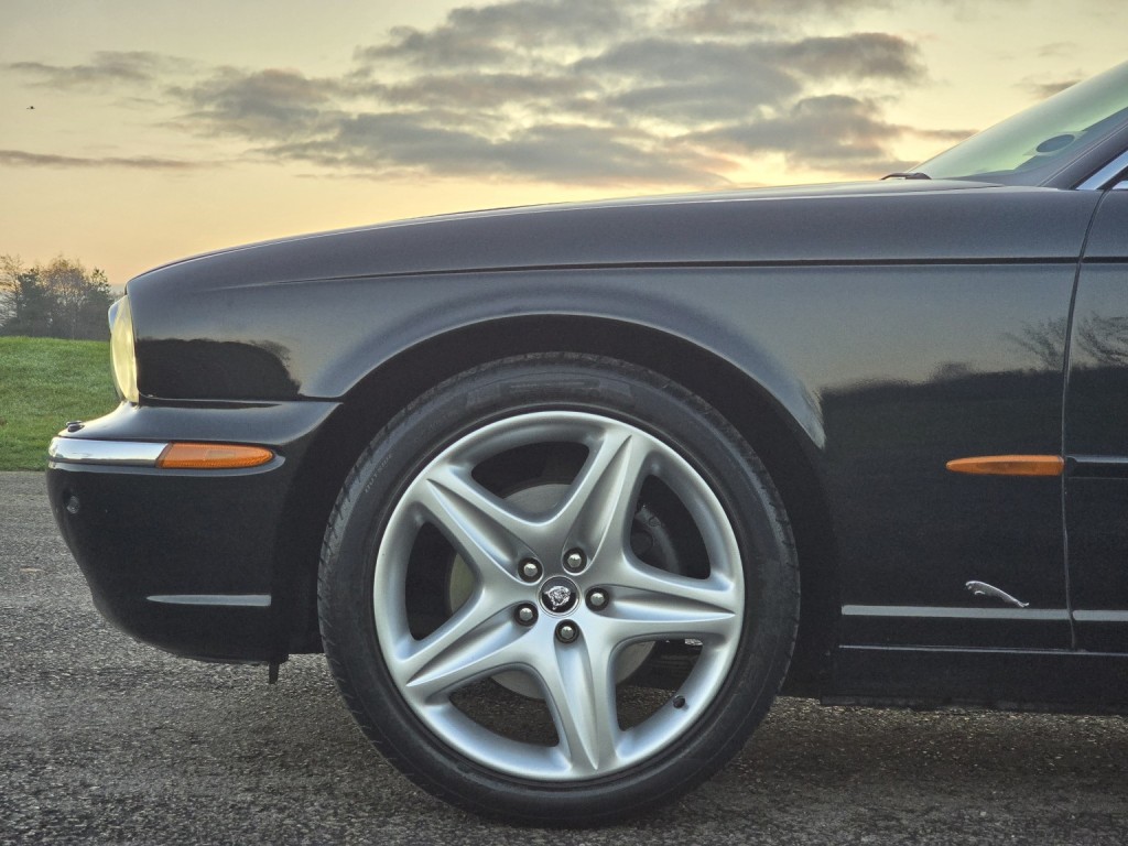 JAGUAR XJ 4.2 XJ8 Sovereign 2005