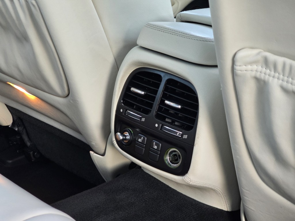 JAGUAR XJ 4.2 XJ8 Sovereign 2005