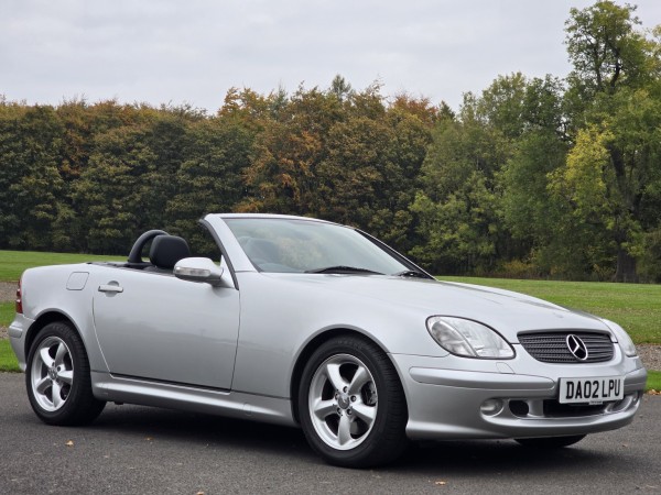 View MERCEDES-BENZ SLK 3.2 SLK320