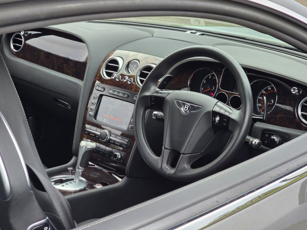 View BENTLEY CONTINENTAL 6.0 GT