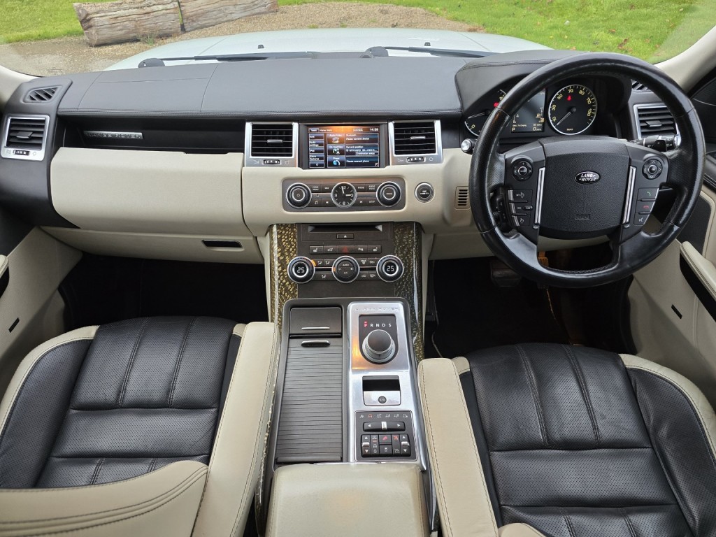 LAND ROVER RANGE ROVER SPORT 3.0 SD V6 Autobiography Sport 2012