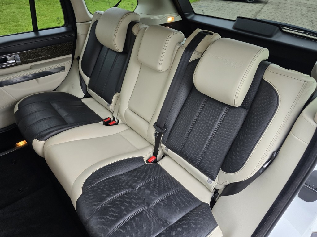 LAND ROVER RANGE ROVER SPORT 3.0 SD V6 Autobiography Sport 2012