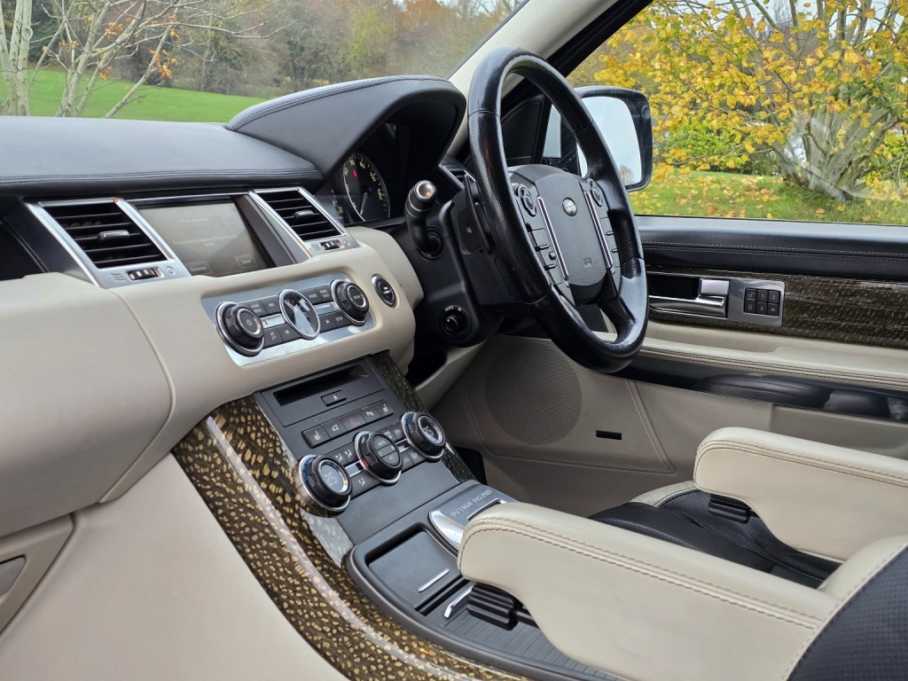 LAND ROVER RANGE ROVER SPORT 3.0 SD V6 Autobiography Sport 2012