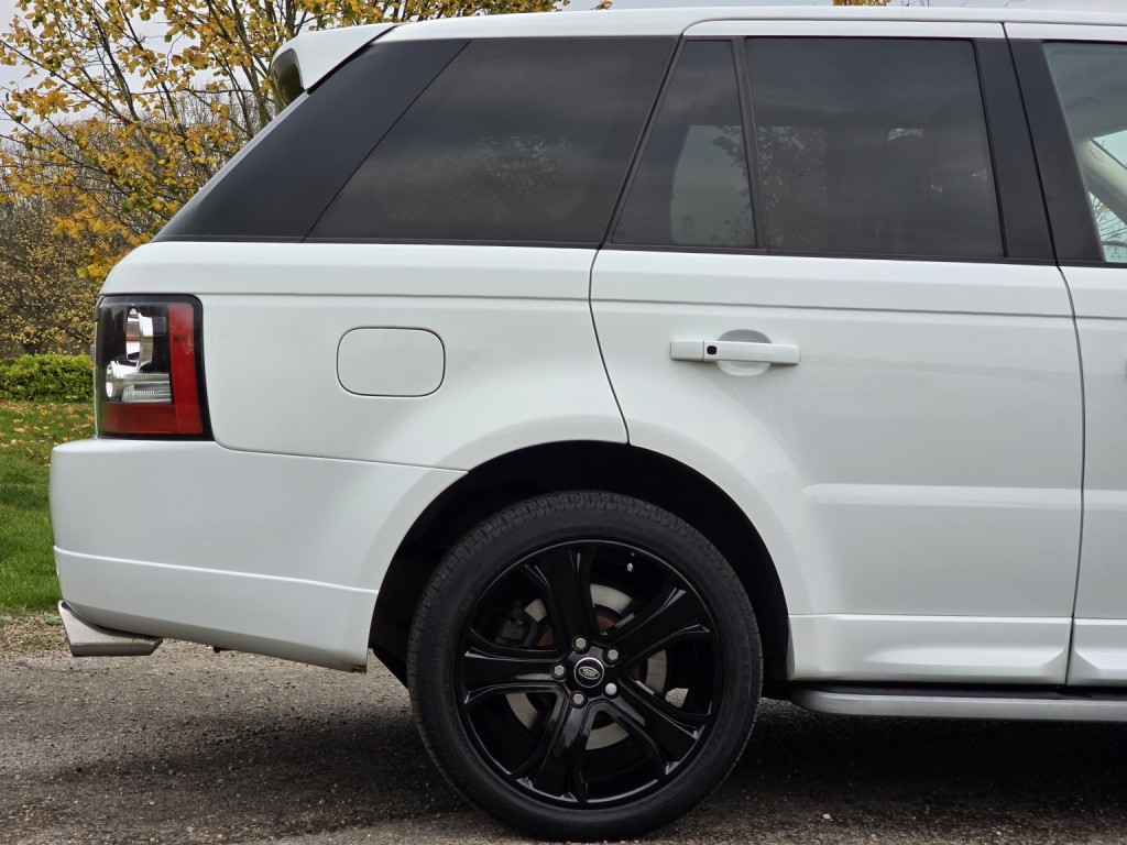 LAND ROVER RANGE ROVER SPORT 3.0 SD V6 Autobiography Sport 2012