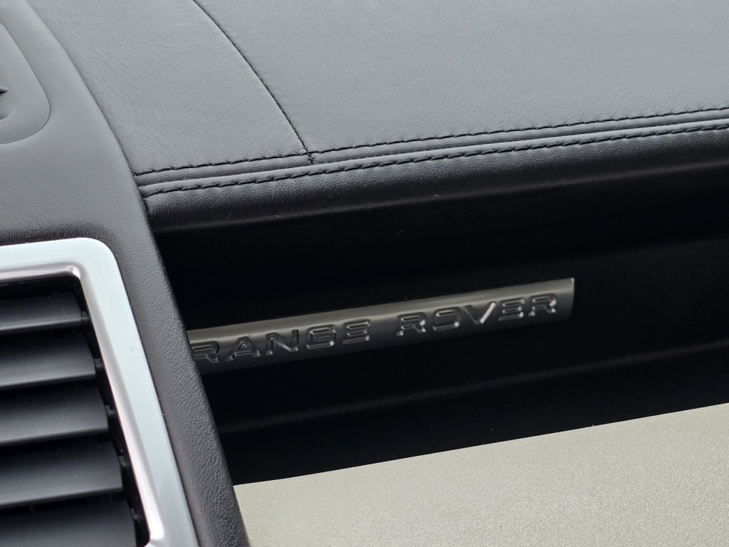 LAND ROVER RANGE ROVER SPORT 3.0 SD V6 Autobiography Sport 2012