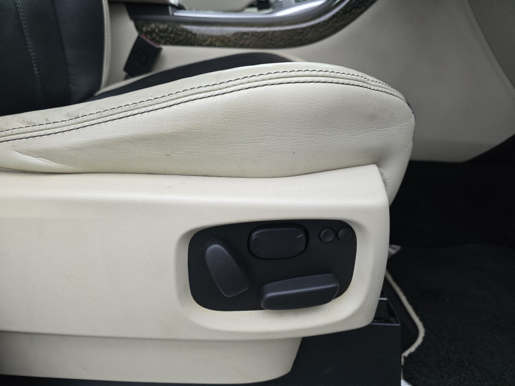 LAND ROVER RANGE ROVER SPORT 3.0 SD V6 Autobiography Sport 2012