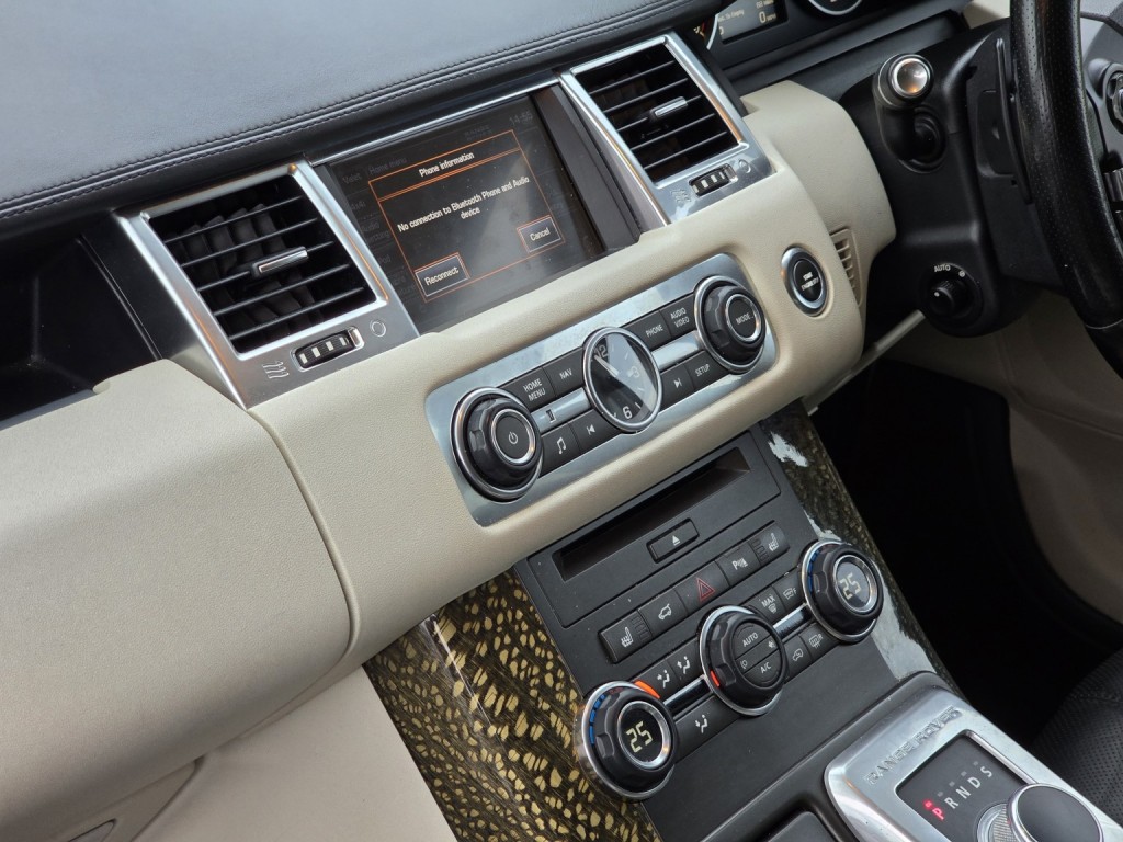 LAND ROVER RANGE ROVER SPORT 3.0 SD V6 Autobiography Sport 2012