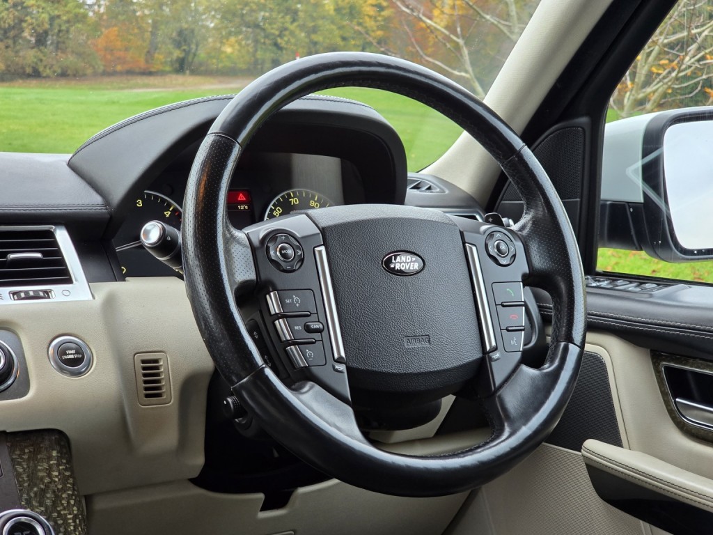 LAND ROVER RANGE ROVER SPORT 3.0 SD V6 Autobiography Sport 2012