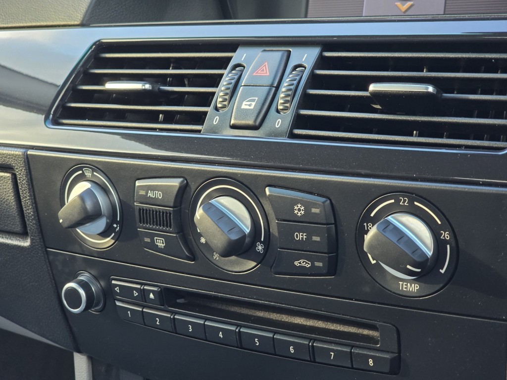 BMW 5 SERIES 2.0 520d SE Business Edition Saloon 2009