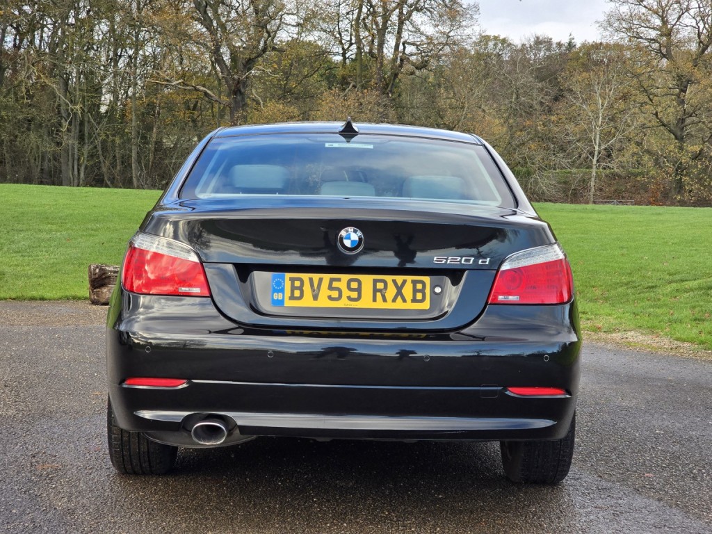 BMW 5 SERIES 2.0 520d SE Business Edition Saloon 2009