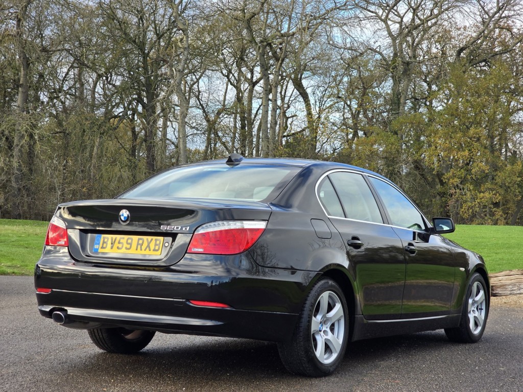 BMW 5 SERIES 2.0 520d SE Business Edition Saloon 2009