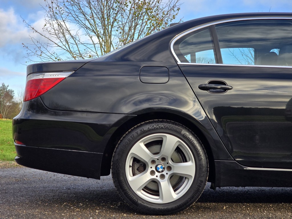 BMW 5 SERIES 2.0 520d SE Business Edition Saloon 2009