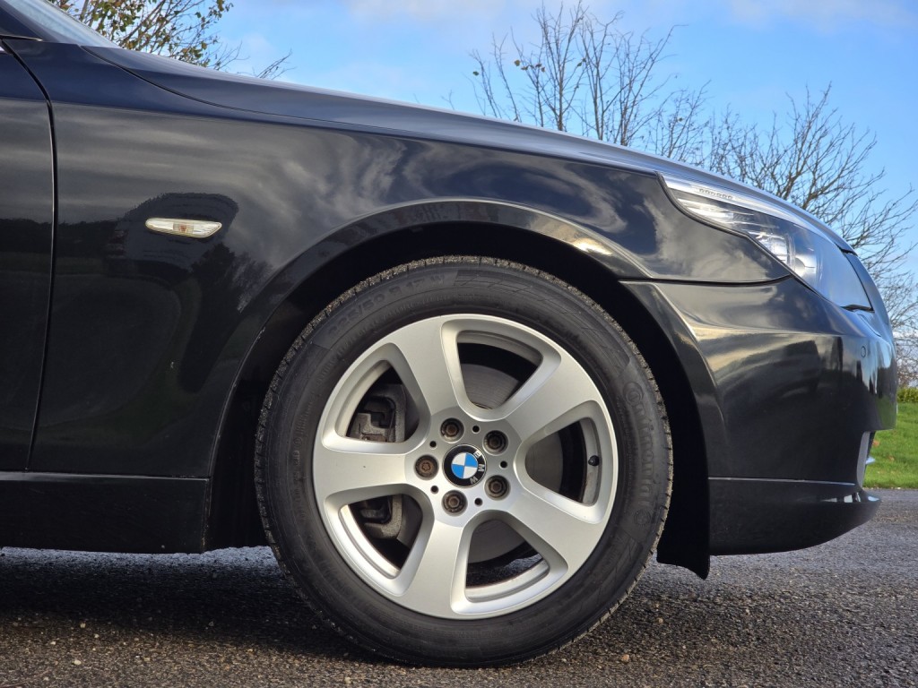 BMW 5 SERIES 2.0 520d SE Business Edition Saloon 2009