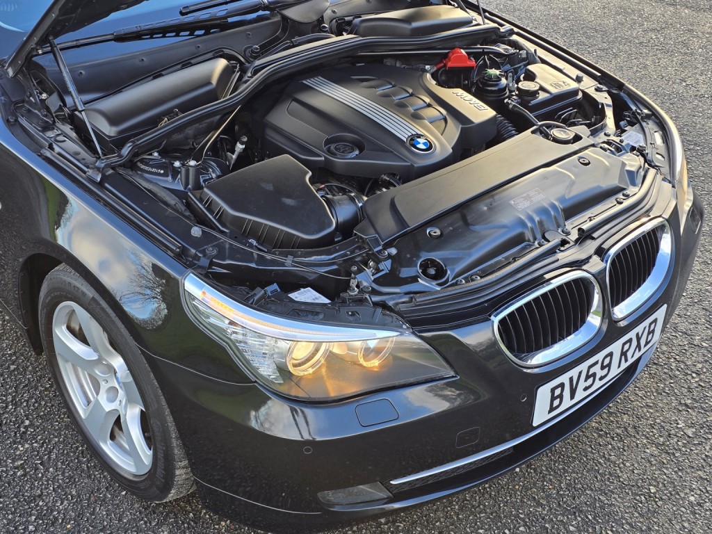 BMW 5 SERIES 2.0 520d SE Business Edition Saloon 2009