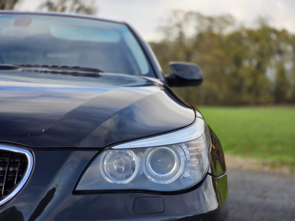 BMW 5 SERIES 2.0 520d SE Business Edition Saloon 2009