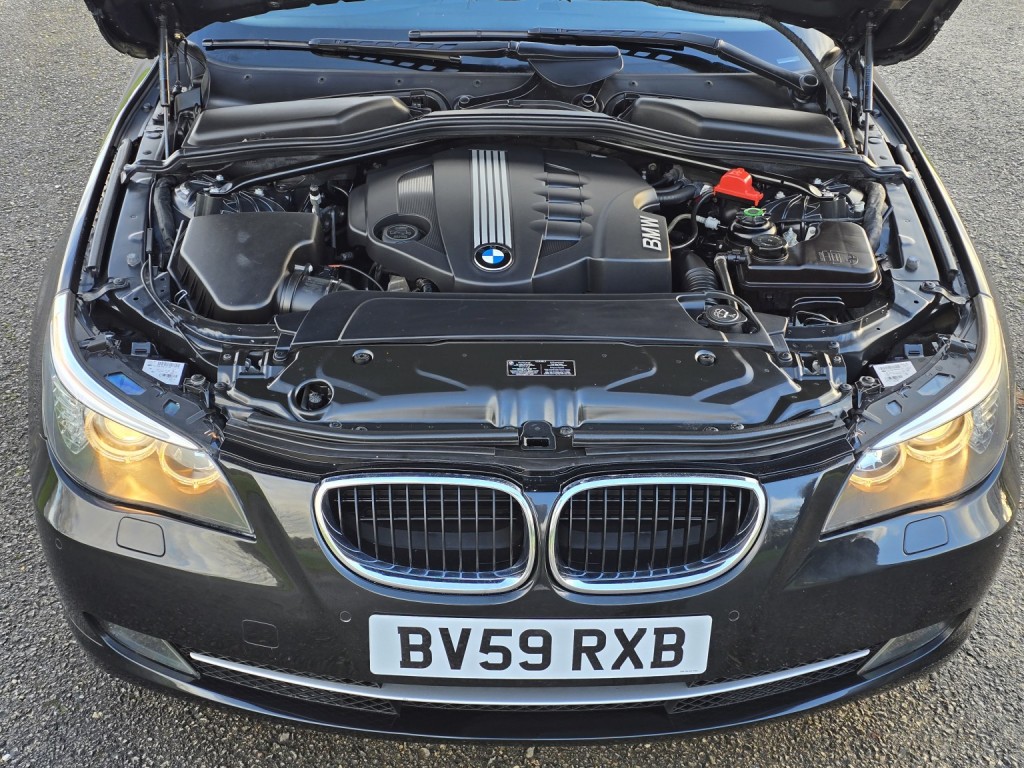 BMW 5 SERIES 2.0 520d SE Business Edition Saloon 2009