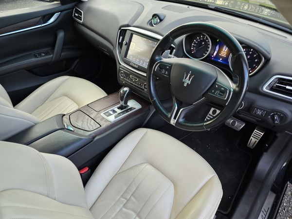 View MASERATI GHIBLI 3.0 V6 S