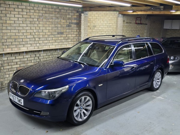 View BMW 5 SERIES 3.0 530d SE Touring