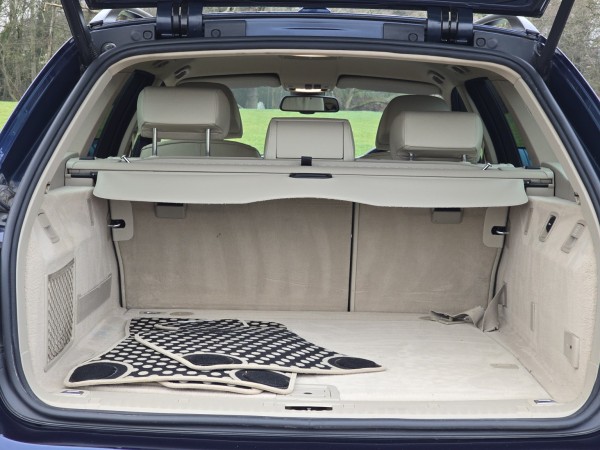 View BMW 5 SERIES 3.0 530d SE Touring