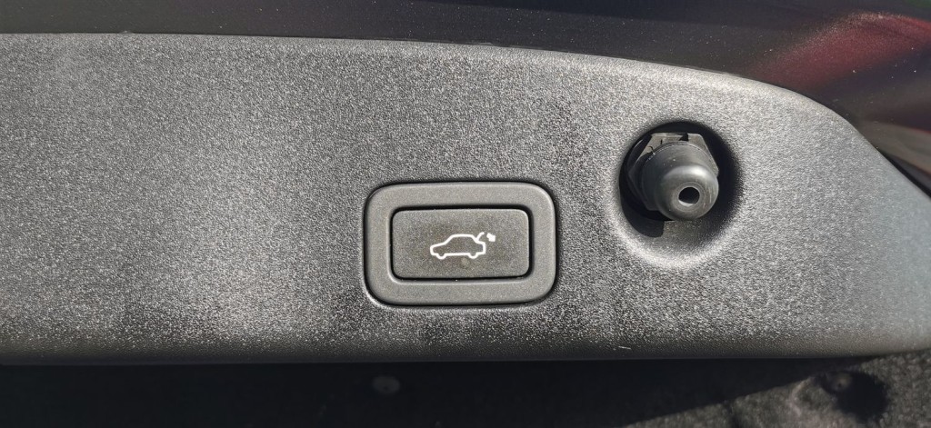 JAGUAR XJ 3.0d V6 Portfolio Auto Euro 5 ss 4dr 2012