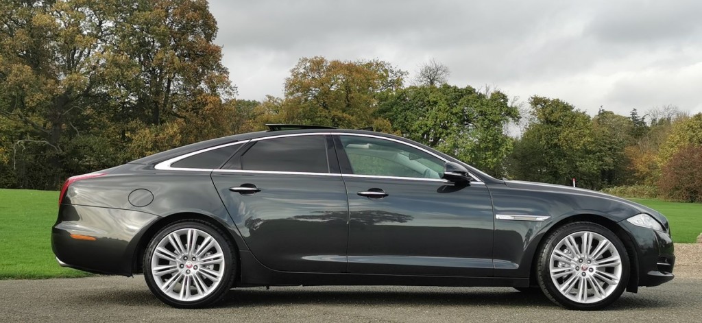 JAGUAR XJ 3.0d V6 Portfolio Auto Euro 5 ss 4dr 2012