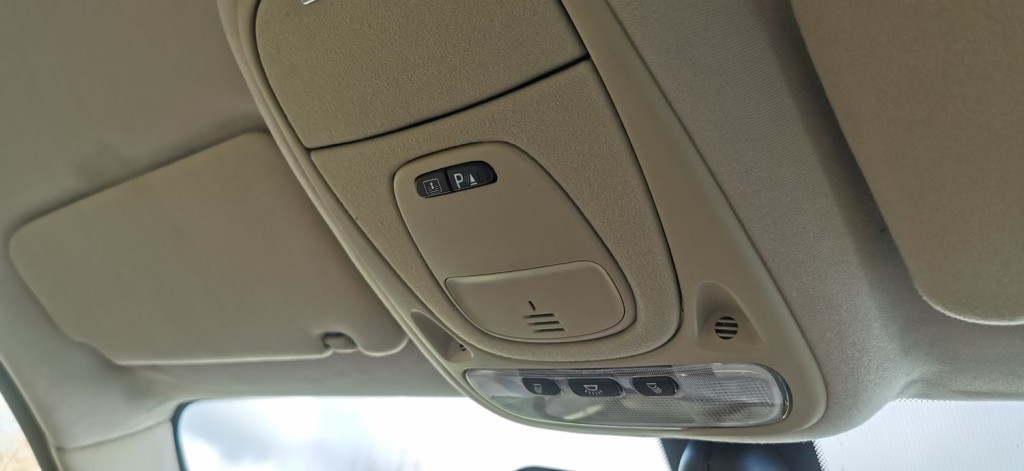 JAGUAR XJ 4.2 XJ8 Sovereign LWB Saloon 4dr 2006