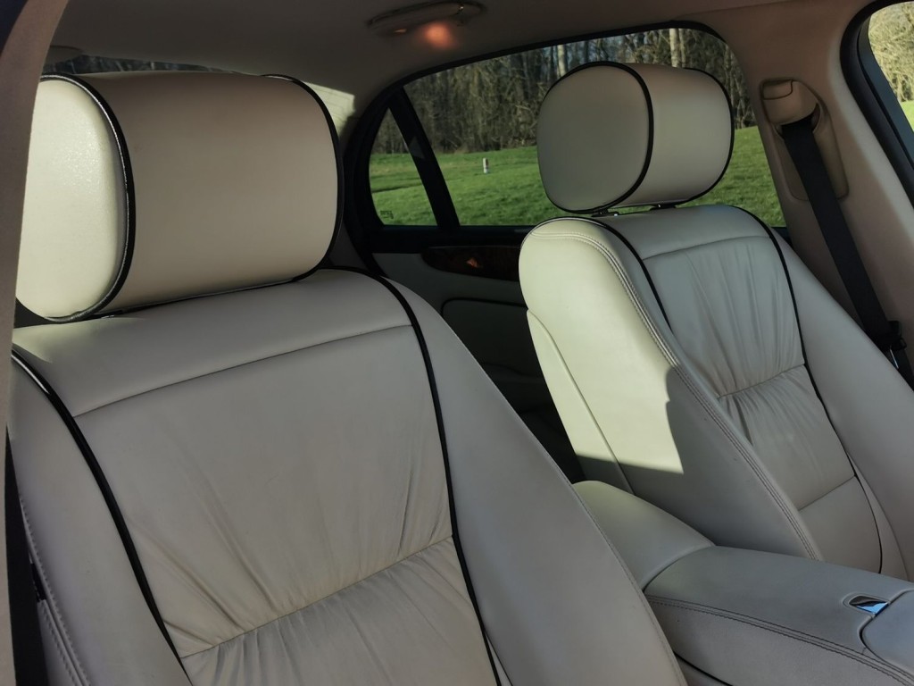 JAGUAR XJ 4.2 XJ8 Sovereign LWB Saloon 4dr 2006