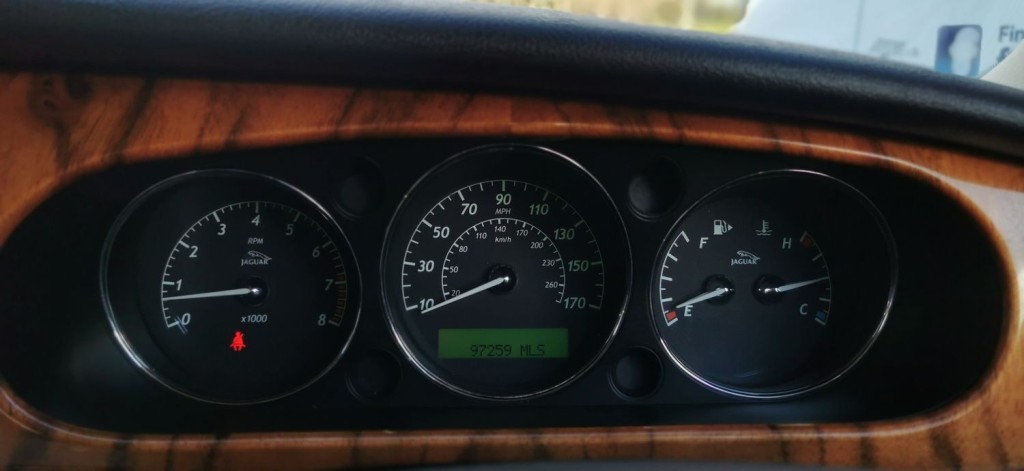 JAGUAR XJ 4.2 XJ8 Sovereign LWB Saloon 4dr 2006