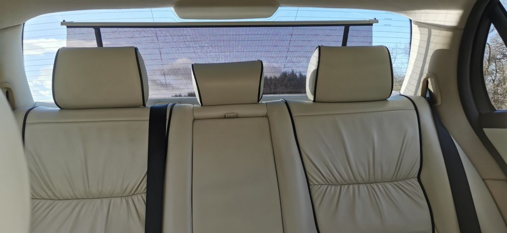 JAGUAR XJ 4.2 XJ8 Sovereign LWB Saloon 4dr 2006