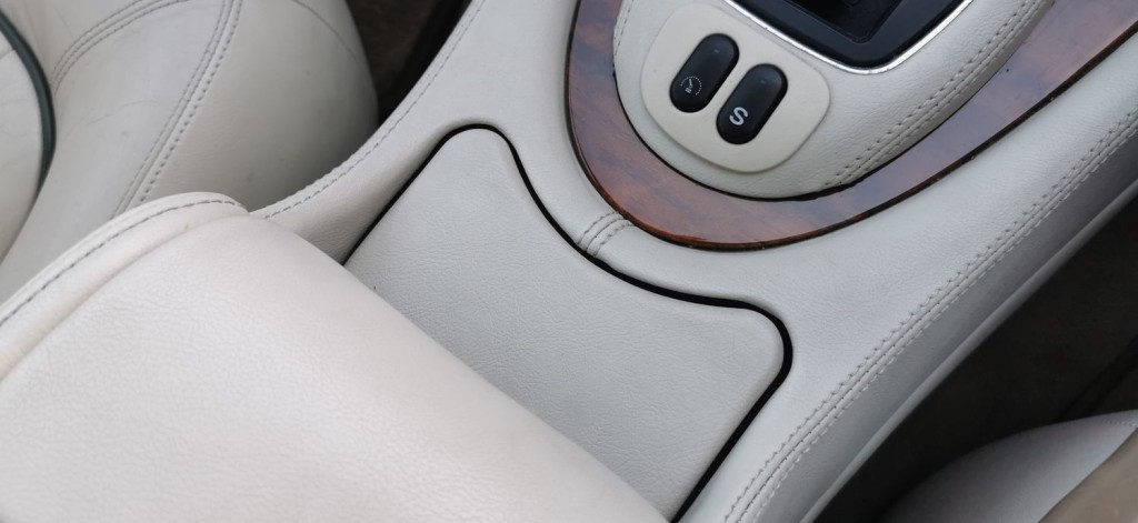 JAGUAR XJ XJ8 LWB 3.2 2002