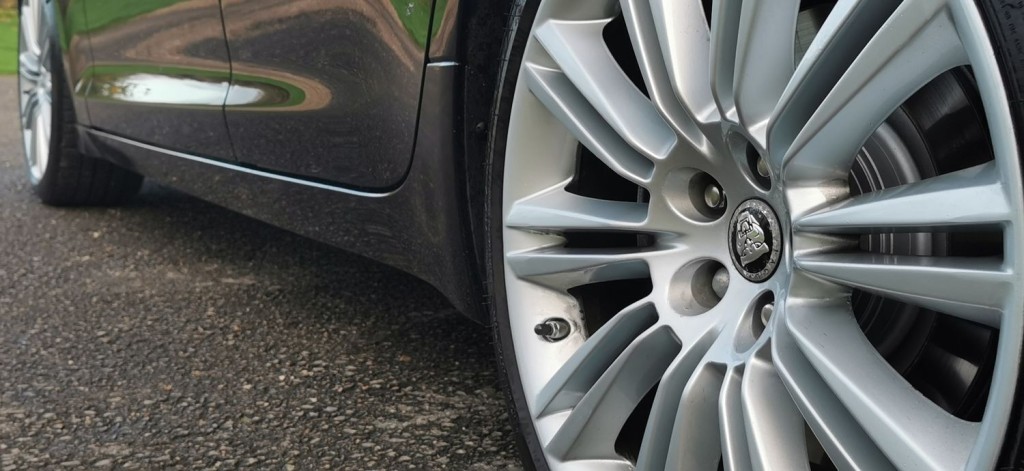 JAGUAR XJ 3.0d V6 Portfolio Auto Euro 5 4dr 2012
