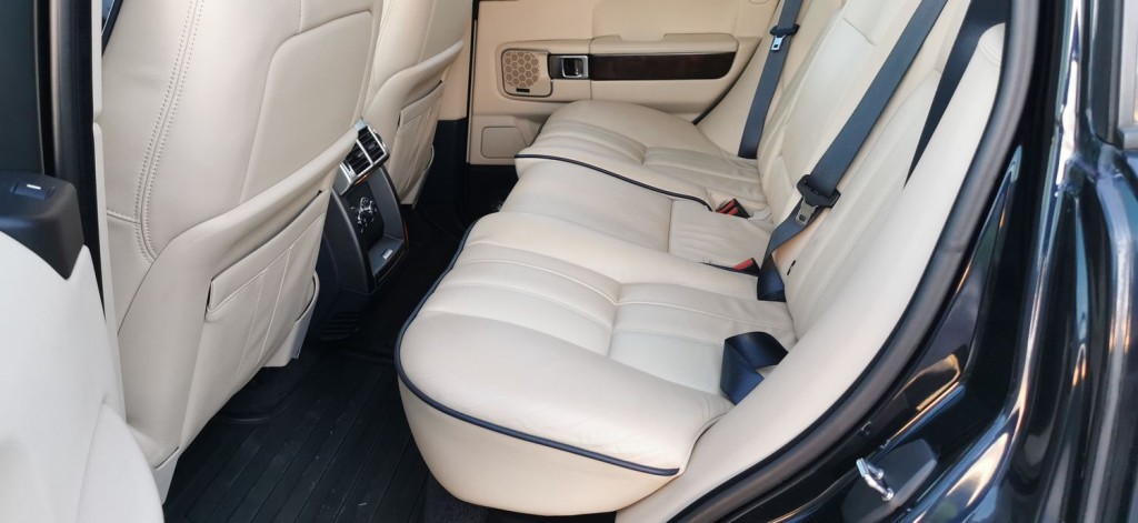LAND ROVER RANGE ROVER 3.6 TD V8 Vogue Auto 4WD Euro 4 5dr 2010