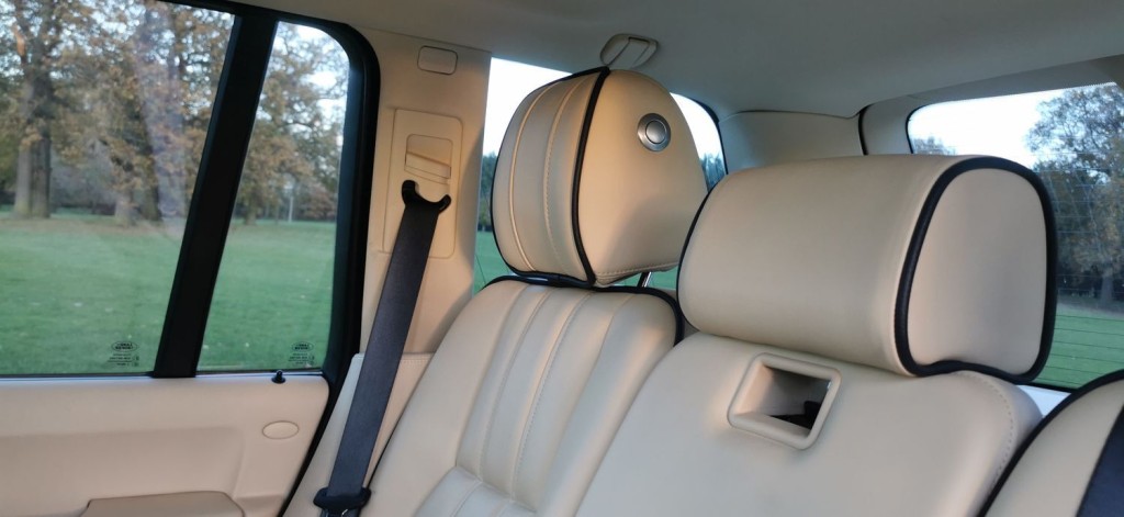 LAND ROVER RANGE ROVER 3.6 TD V8 Vogue Auto 4WD Euro 4 5dr 2010