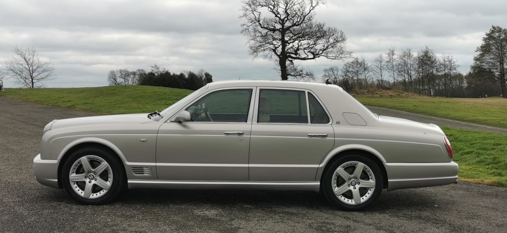 BENTLEY ARNAGE 6.8T 4dr Saloon Auto 2004