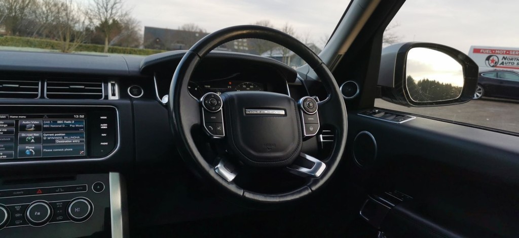 LAND ROVER RANGE ROVER 3.0 TD V6 Vogue Auto 4WD Euro 5 ss 5dr 2015