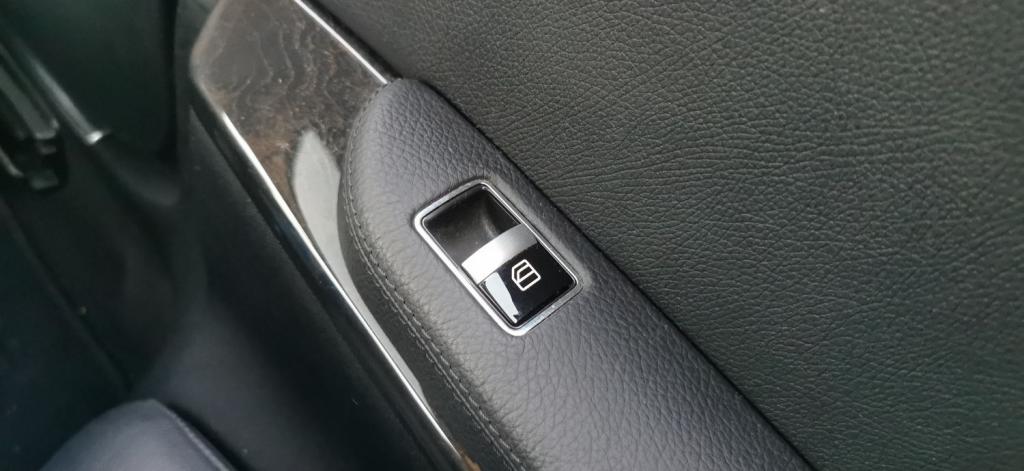 MERCEDES-BENZ CL 4.7 CL500 BlueEfficiency 7G-Tronic 2dr 2011