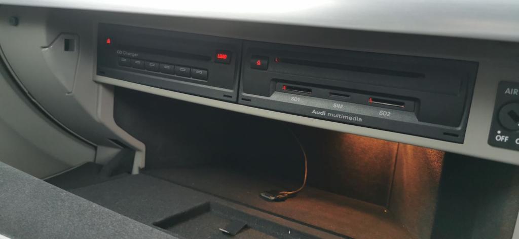 AUDI A8 4.2 TDI SE quattro 4dr LWB 2009