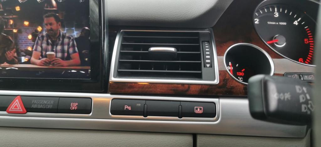 AUDI A8 4.2 TDI SE quattro 4dr LWB 2009