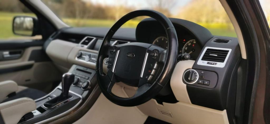 LAND ROVER RANGE ROVER SPORT 3.6 TD V8 HSE CommandShift 4WD Euro 4 5dr 2009