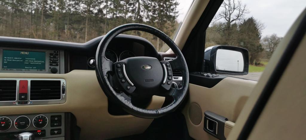 LAND ROVER RANGE ROVER 4.4 V8 Vogue 5dr 2004