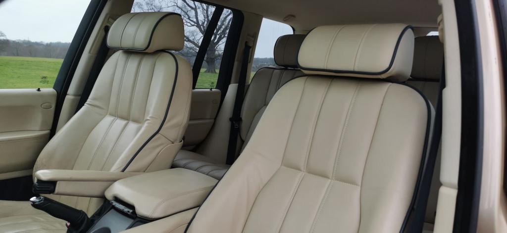 LAND ROVER RANGE ROVER 4.4 V8 Vogue 5dr 2004