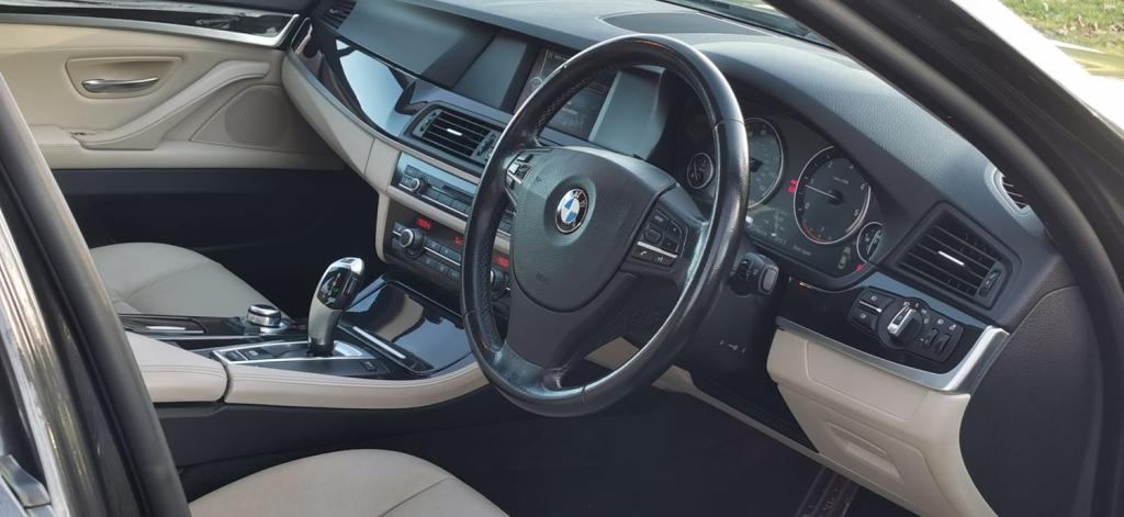 BMW 5 SERIES 2.0 520d SE Steptronic Euro 5 4dr 2010