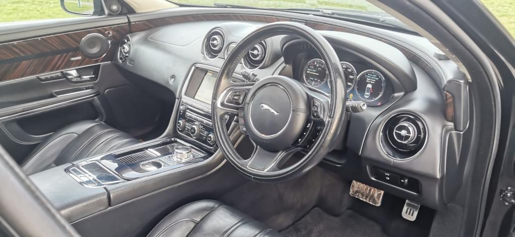 JAGUAR XJ 5.0 V8 Ultimate Auto ss 4dr LWB 2013