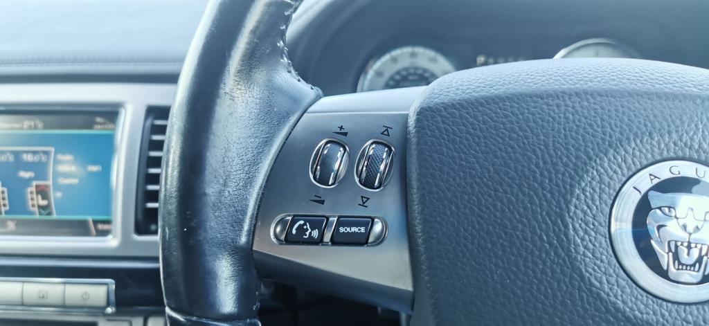 JAGUAR XF 3.0d S V6 Premium Luxury Auto 4dr 2010